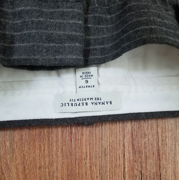 Banana republic, 6, gray strip pants - Picture 2 of 5